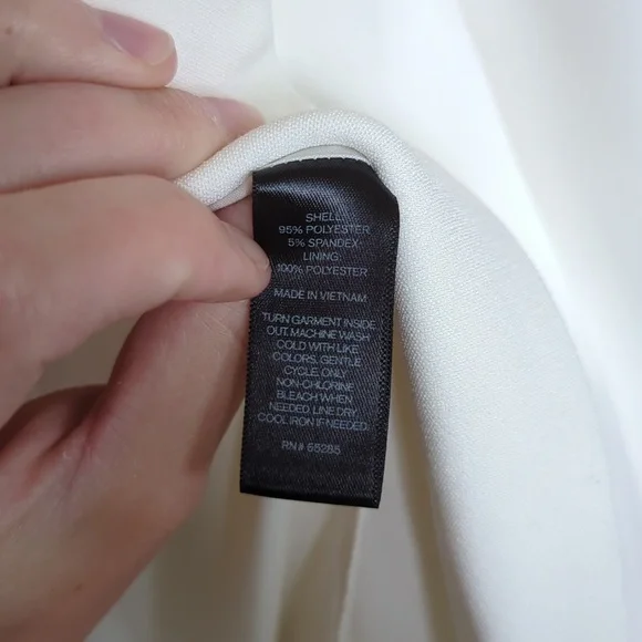 Express Vest - Picture 10 of 10